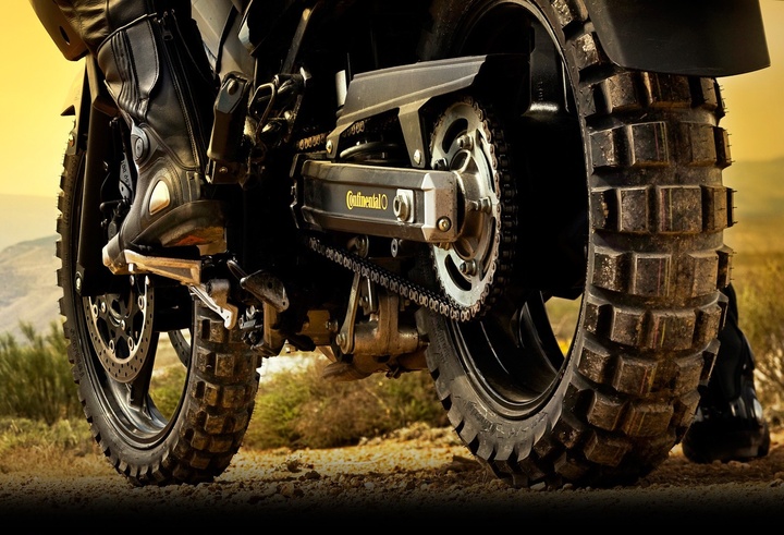 Offroad pneu na moto