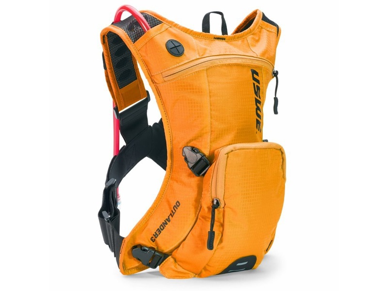 BATOH ENDURO OUTLANDER 3, USWE - ŠVÉDSKO (ORANŽOVÁ, OBJEM 3 L, HYDROBAG 1,5 L)
