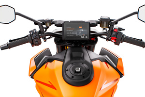 1390 Super Duke R EVO Orange 2024 TECH PACK