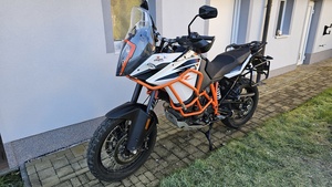1090 Adventure R 2017