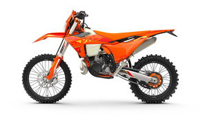 250 EXC 2025 SIX DAYS