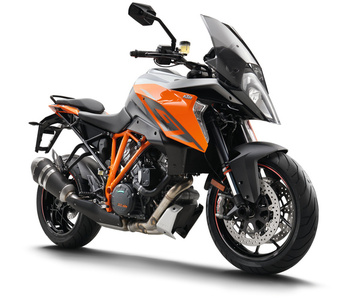 Super Duke GT 2016