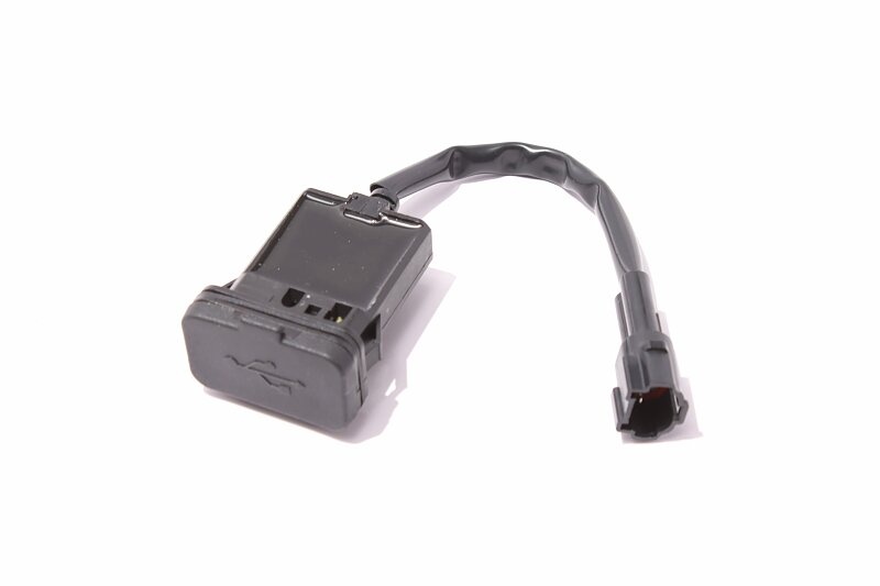 CFMOTO konektor USB-C