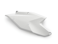 AIR FILTER BOX COVER RIGHT