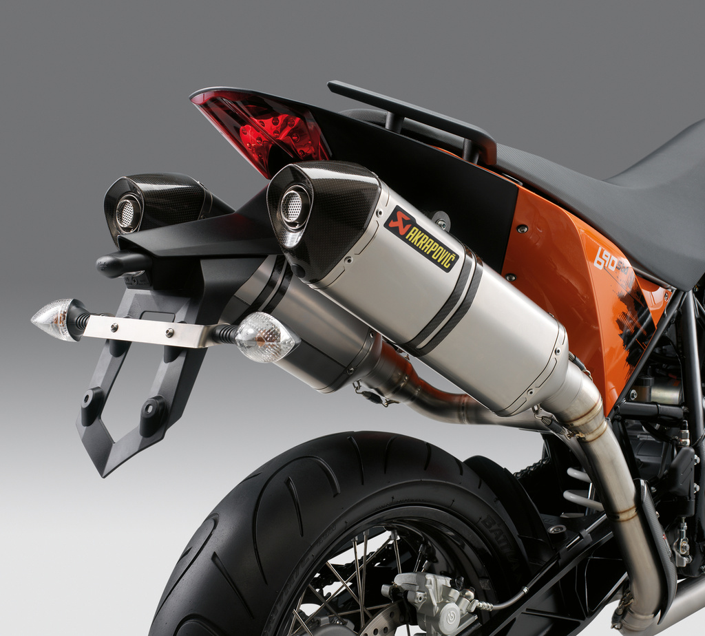 TITANIUM FACTORY SILENCER