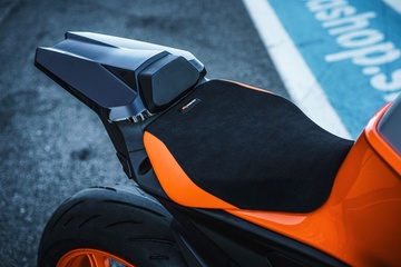 PILLION SEAT COVER