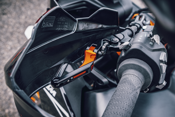 CLUTCH LEVER