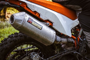 AKRAPOVIC #SLIP-ON LINE#