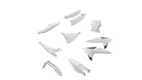 PLASTIC PARTS KIT