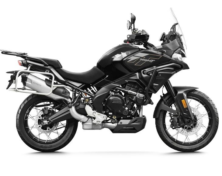 Motocykl CFMOTO 700 MT Adventure EU5+ - Nebula Black