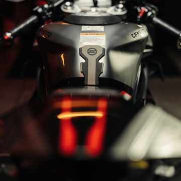 CFMOTO 450SR ochranná samolepka na nádrž