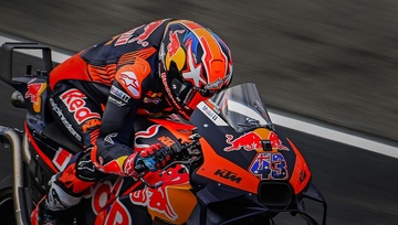 prilba-supertech-r10-solid-alpinestars-leskly-karbon-matny-karbon-2026-galerie-22-big_ies21920701
