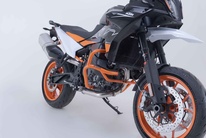 Padací rám orange. pro KTM 890 SM T (23-)