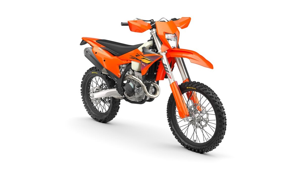 675603_MY26-KTM-250-EXC-F-45-right_KTM EXC_STUDIO