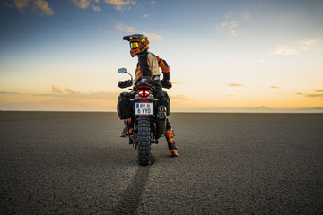 489036_MY23 KTM 1290 SUPER ADVENTURE R Static - CAT B_EU_ Global