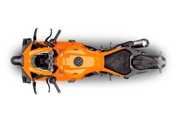 670089_MY26_KTM 990 RC R_STUDIO_EU SPEC_STUDIO_EU_GLOBAL