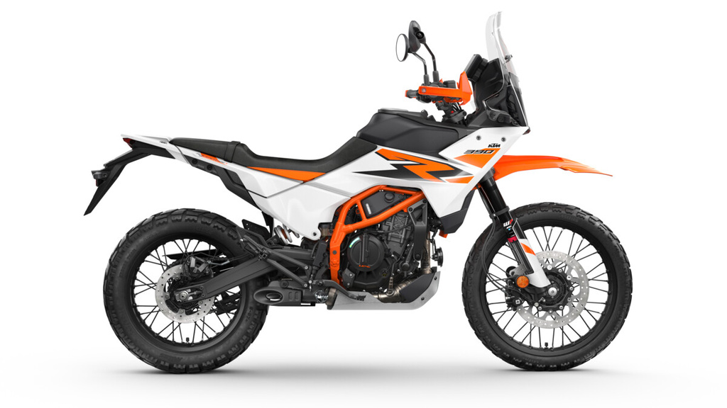 663134_MY25-KTM-390-Adventure-R-White-90-right_04_STUDIO_EUROPE _ GLOBAL