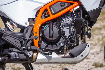 700180_MY25 KTM 390 ADVENTURE R _ ENDURO R - US Launch_MY25 KTM 390 ADVENTURE R _ ENDURO R - US LAUNCH