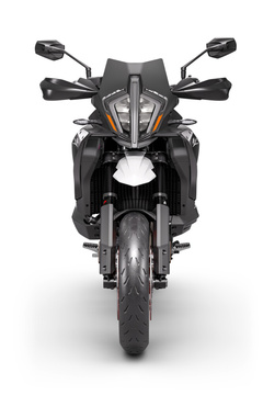 509833_MY23 KTM 890 SMT_ Front_Studio_STUDIO