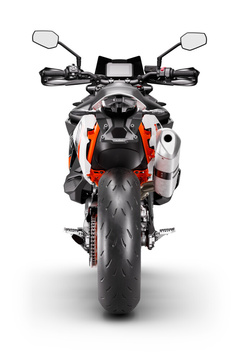 509836_MY23 KTM 890 SMT_Rear_Below_Studio_STUDIO