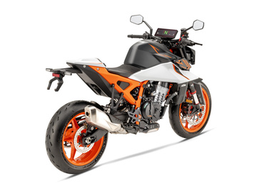 650252_MY26_KTM 990 DUKE R_STUDIO_STUDIO_EU_GLOBAL_STUDIO