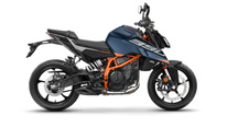 729695_MY26_KTM 390 DUKE-Blue-90-right_EU_GLOBAL_IMAGES