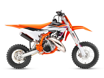 675047_MY26 KTM 50 SX_90 Degree Right_KTM 50 SX_01_IMAGES_STUDIO