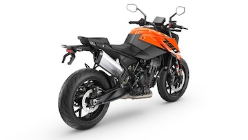 759206_MY27_KTM 790 DUKE STATIC_EUROPE_ GLOBAL