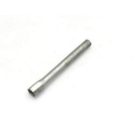 SPARK PLUG WRENCH